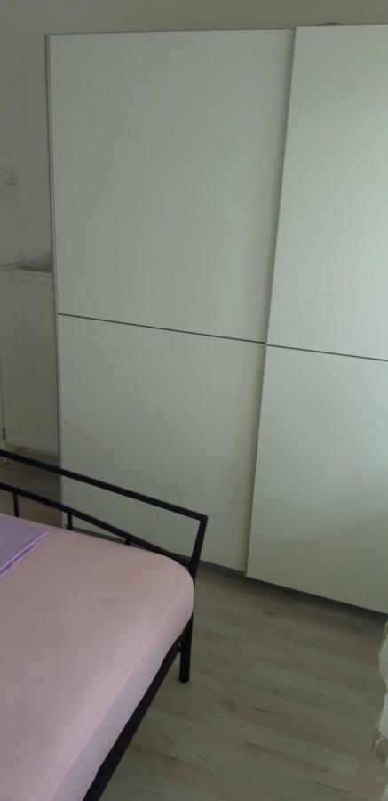 Ferienwohnung Valerija Tribalj Exterior foto